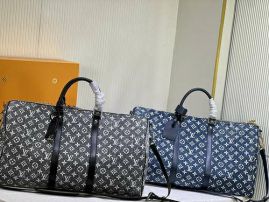 Picture of LV Mens Bags _SKUfw152044563fw